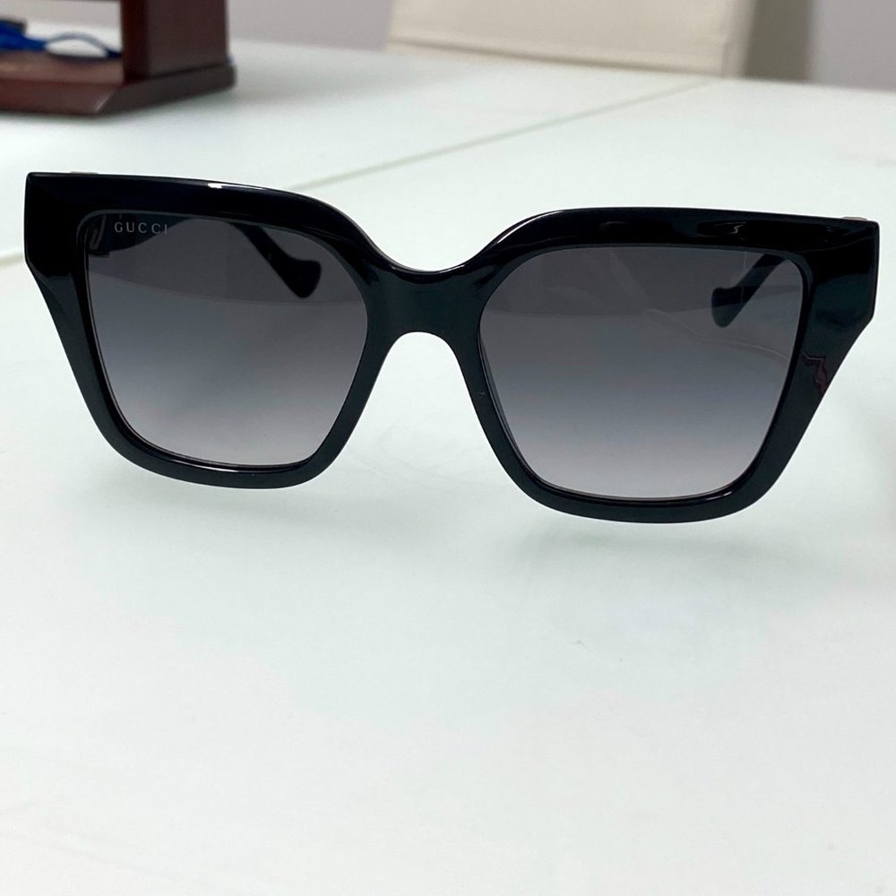 NEW GUCCI GG1023S - 001 Oversized SUNGLASSES - Picture 11 of 12